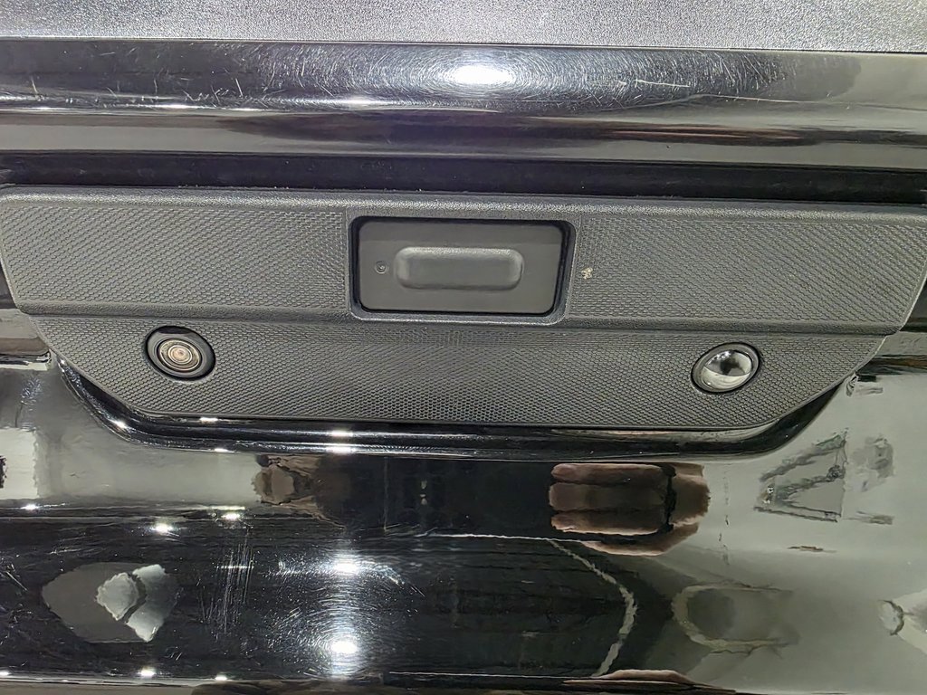 Used 2021 Chevrolet Silverado 1500 Custom Trail Boss w/ Midnight Edition image 24