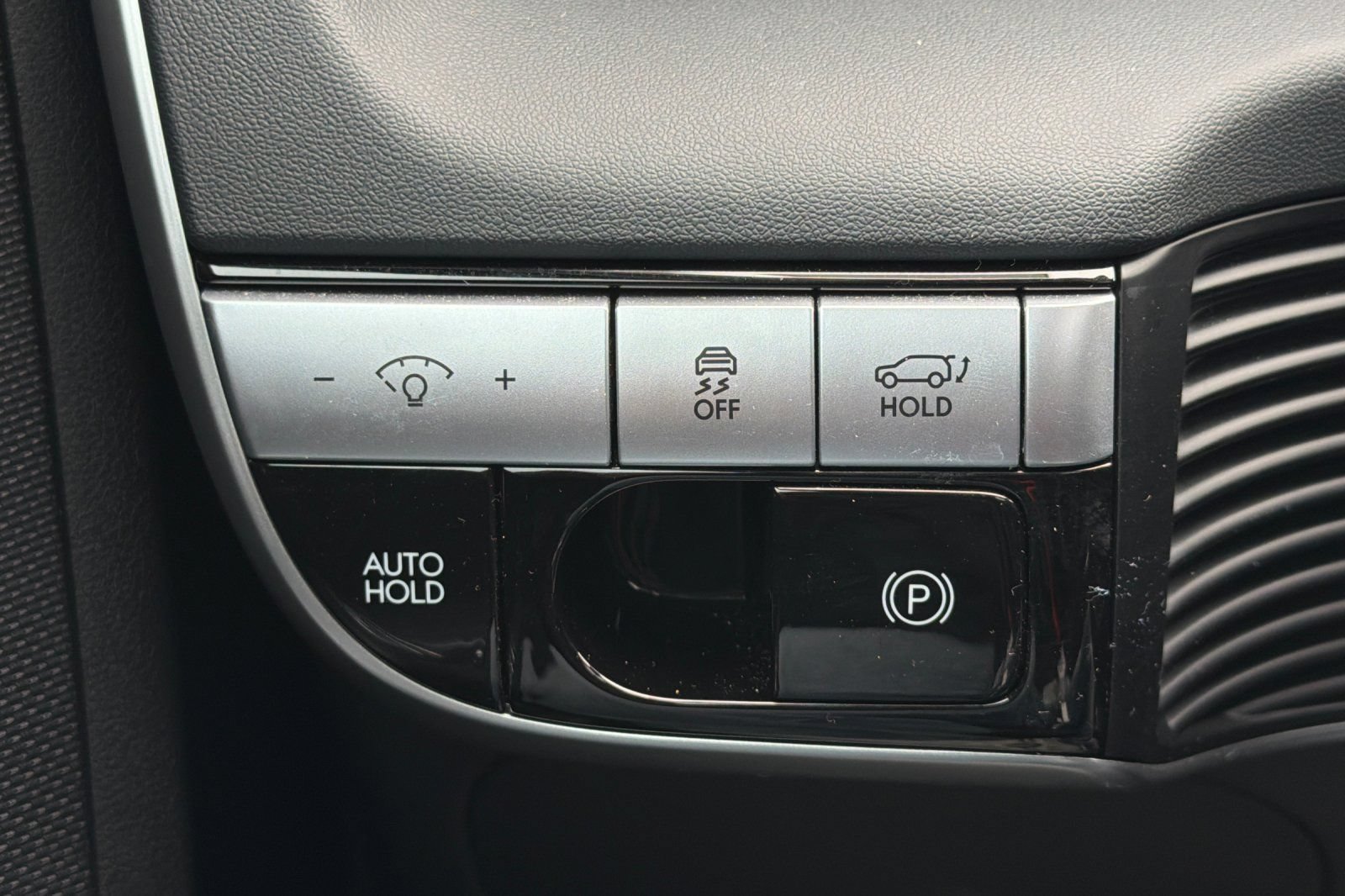 Used 2024 Hyundai Ioniq 5 SEL RWD image 30