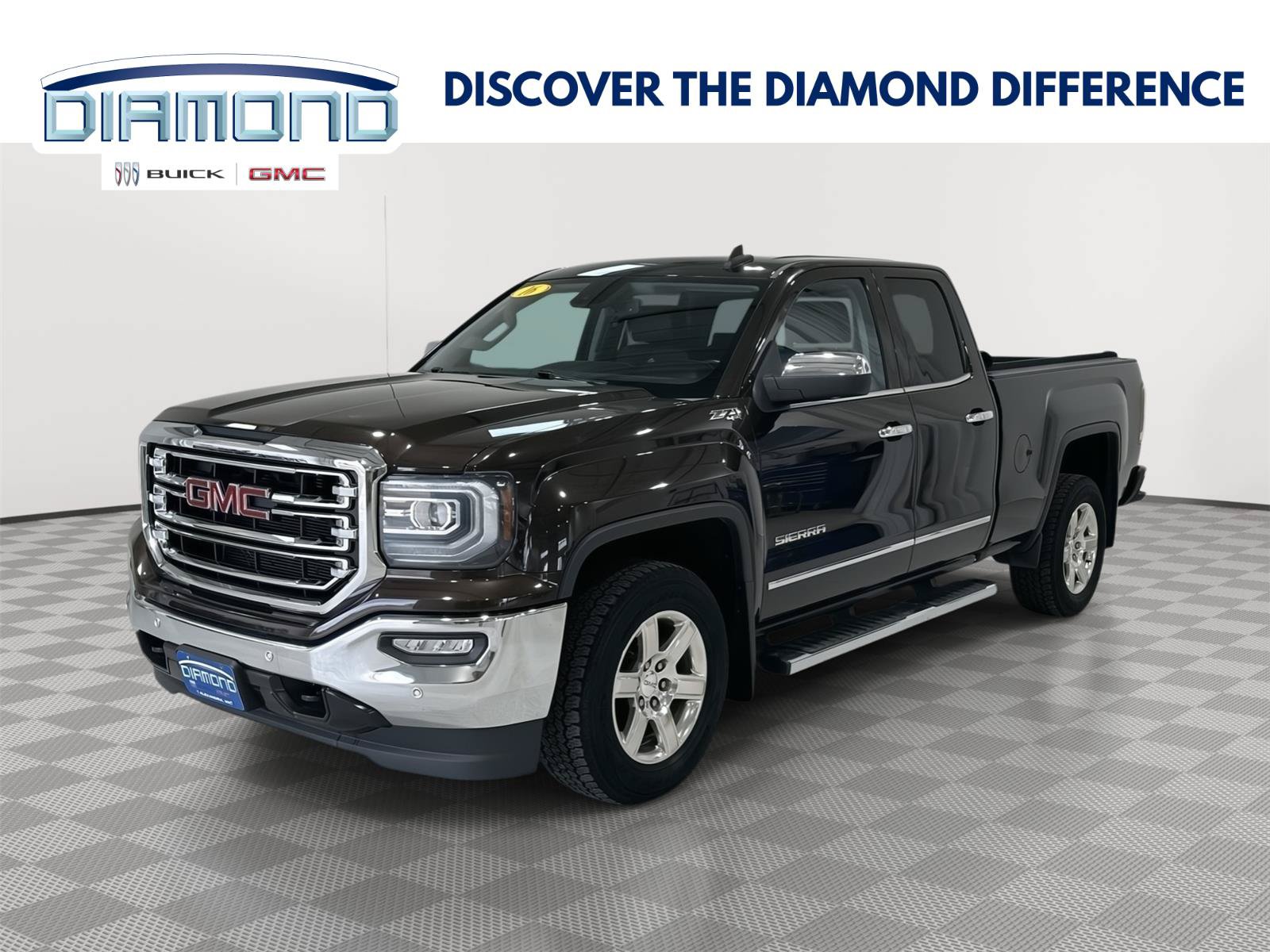 Used 2016 GMC Sierra 1500 SLT w/ Enhanced Driver Alert Package AWD/4WD image 1