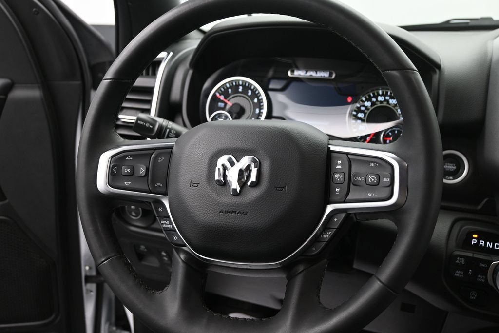Used 2025 RAM 1500 Big Horn AWD/4WD image 30