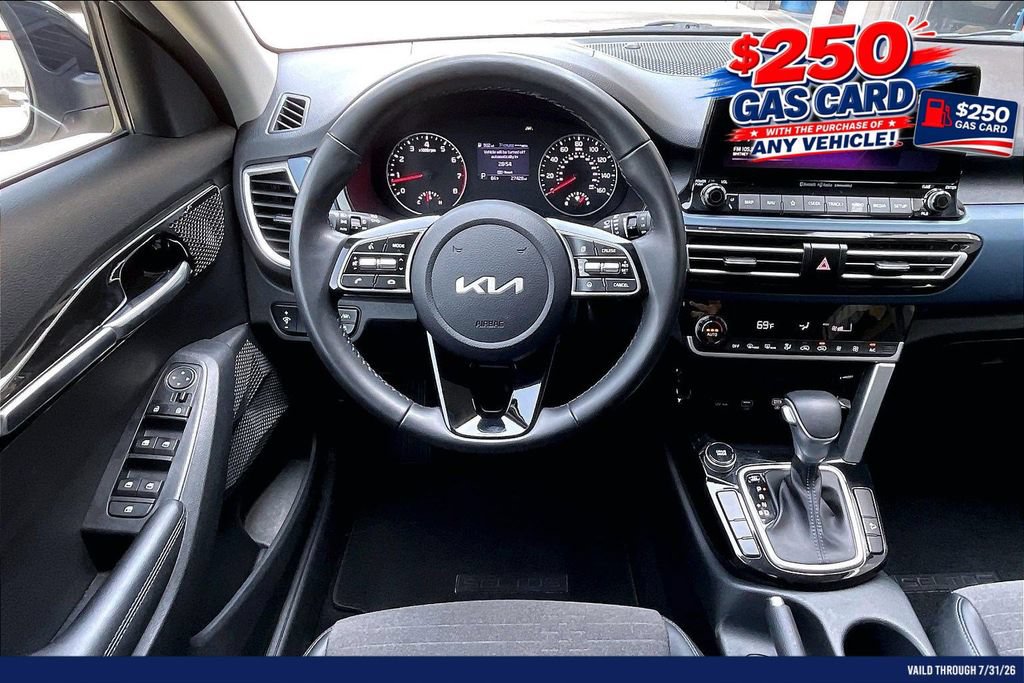 Certified 2022 Kia Seltos S FWD image 5