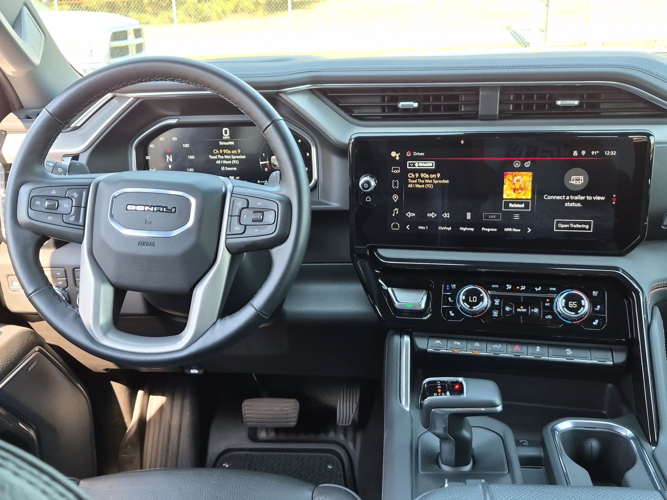 Used 2026 GMC Sierra 1500 Denali w/ Denali Reserve Package AWD/4WD image 32