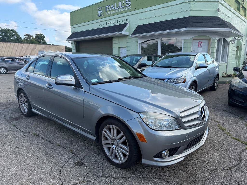 Used 2008 Mercedes-Benz C 300 4MATIC Sedan image 4