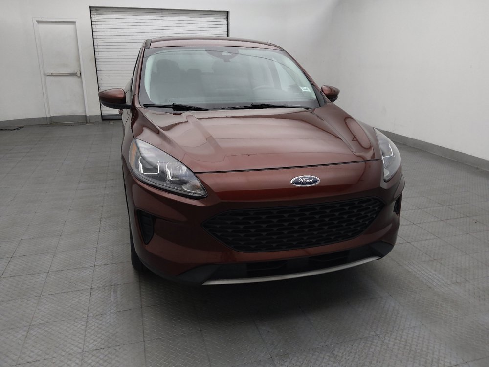 Used 2021 Ford Escape SE FWD image 14
