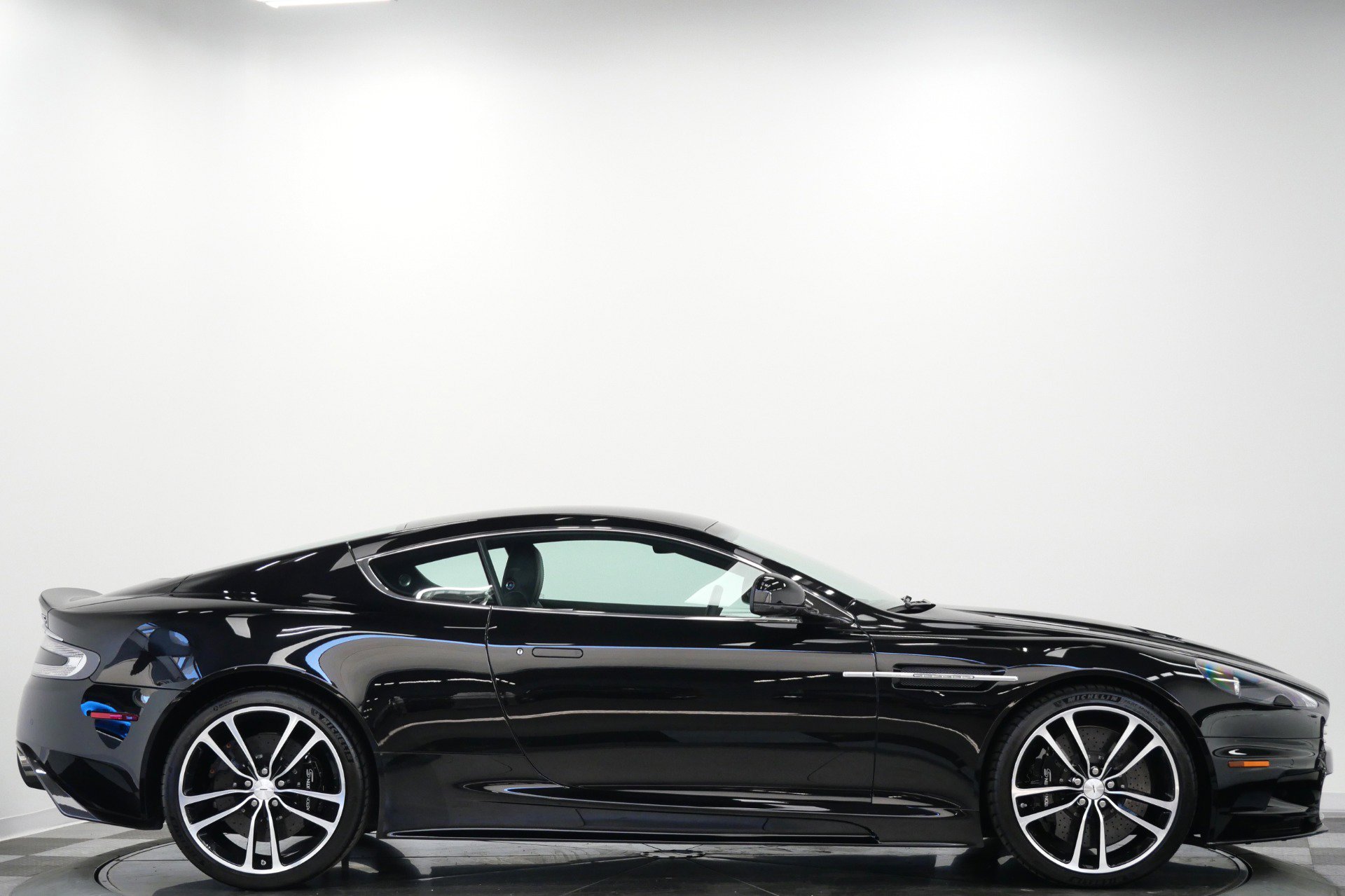 Used 2012 Aston Martin DBS Carbon Black RWD image 73