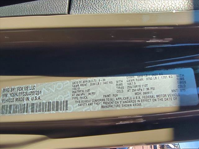 Used 2020 Jeep Gladiator Overland image 26