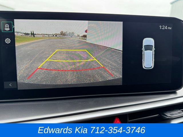 New 2025 Kia Sorento S image 32