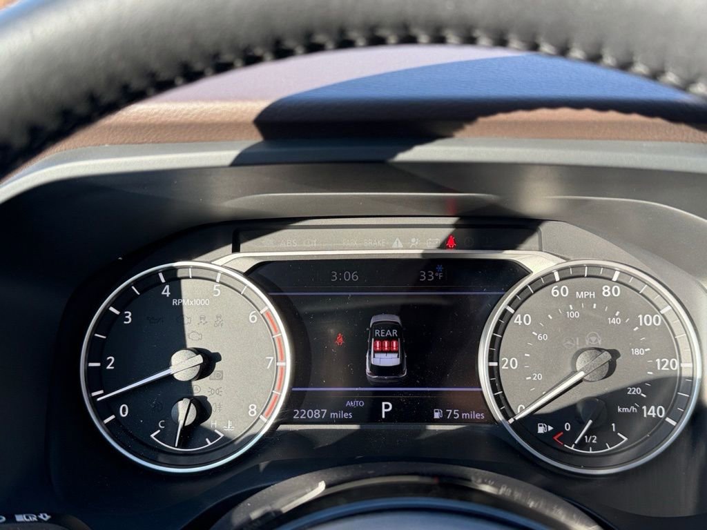 Used 2023 Nissan Rogue SL w/ SL Premium Package image 20