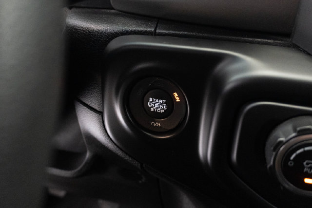 Used 2020 Jeep Wrangler Sport AWD/4WD image 15