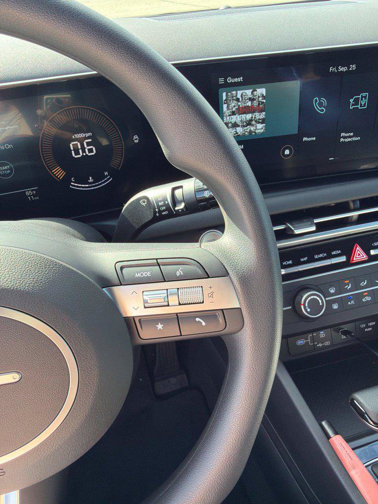 New 2027 Hyundai Santa Cruz SE AWD/4WD image 15