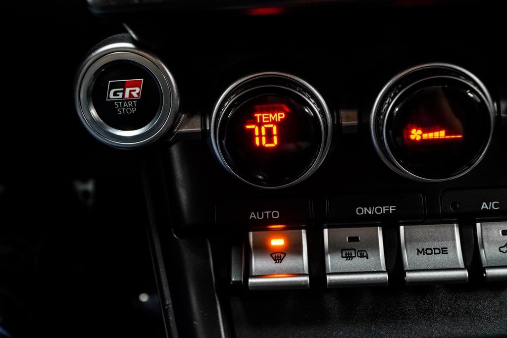 Used 2022 Toyota GR86 Premium image 23