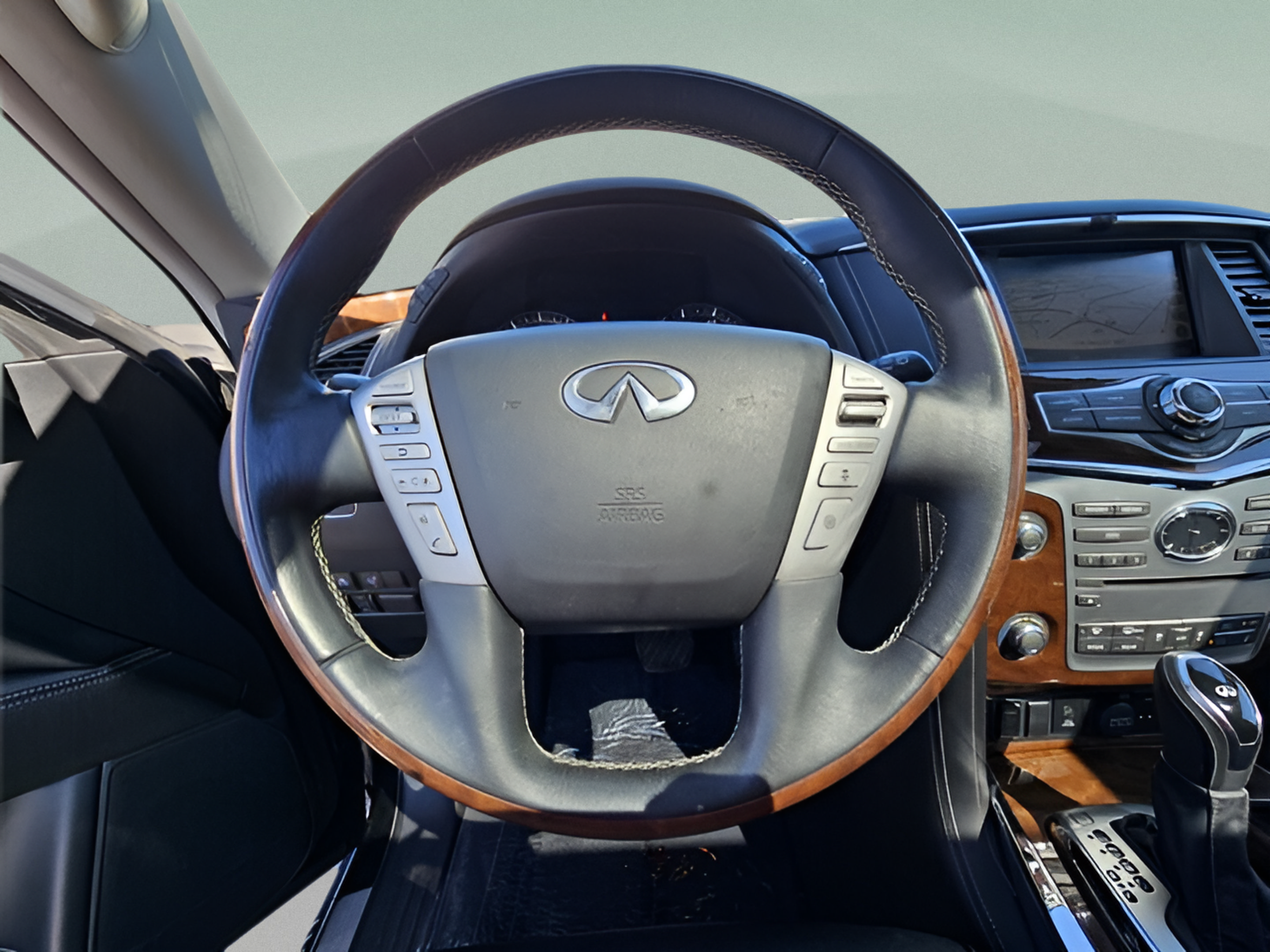 Used 2019 INFINITI QX80 Luxe w/ Proassist Package RWD image 22