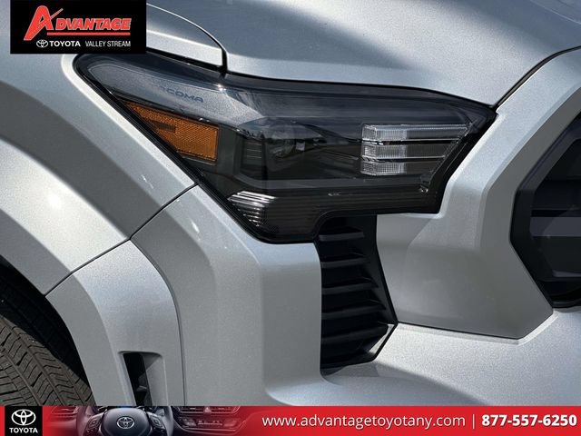 Used 2026 Toyota Tacoma SR5 AWD/4WD image 12