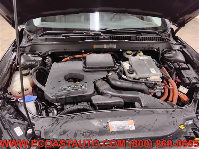 Used 2016 Ford Fusion Energi SE w/ Driver Assist Package image 9