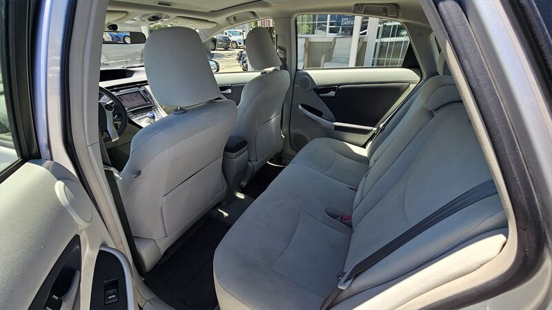Used 2010 Toyota Prius Two FWD image 9
