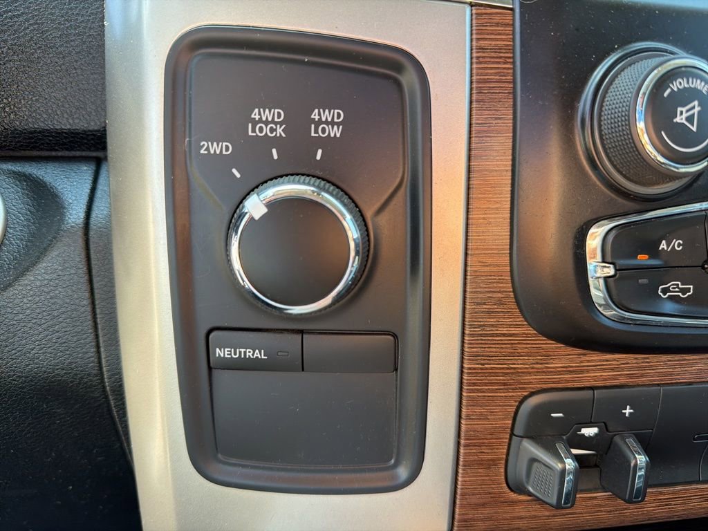 Used 2015 RAM 2500 Laramie w/ Protection Group image 43