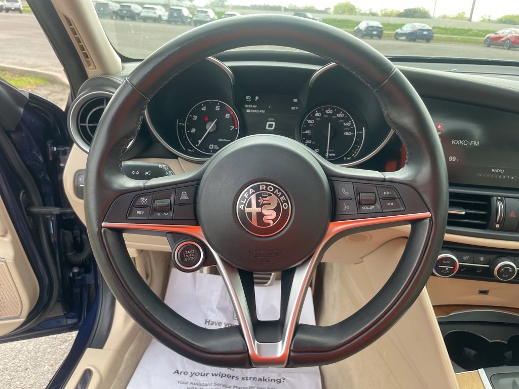 Used 2018 Alfa Romeo Giulia Ti w/ Quick Order Package 22Z Lusso image 25