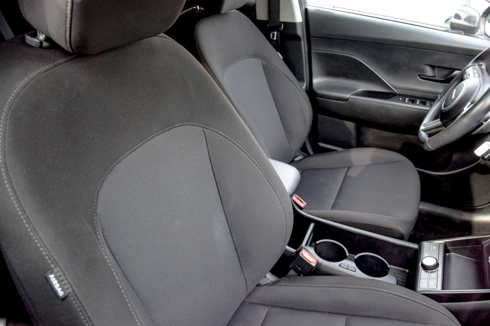 Used 2024 Hyundai Kona SEL FWD image 21