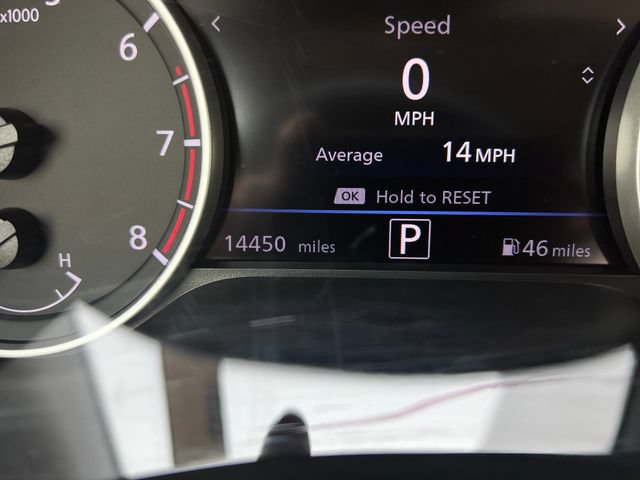 Used 2022 Nissan Sentra SR w/ SR Premium Package FWD image 21