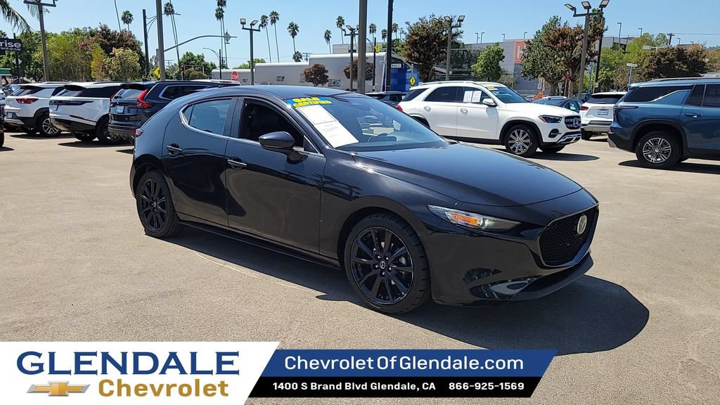 Used 2024 MAZDA MAZDA3 s FWD image 3