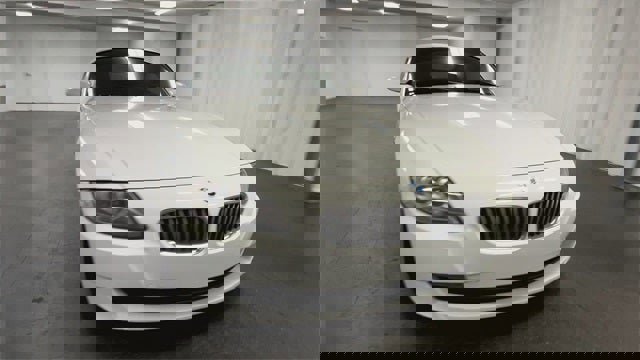 Used 2007 BMW Z4 3.0si image 49