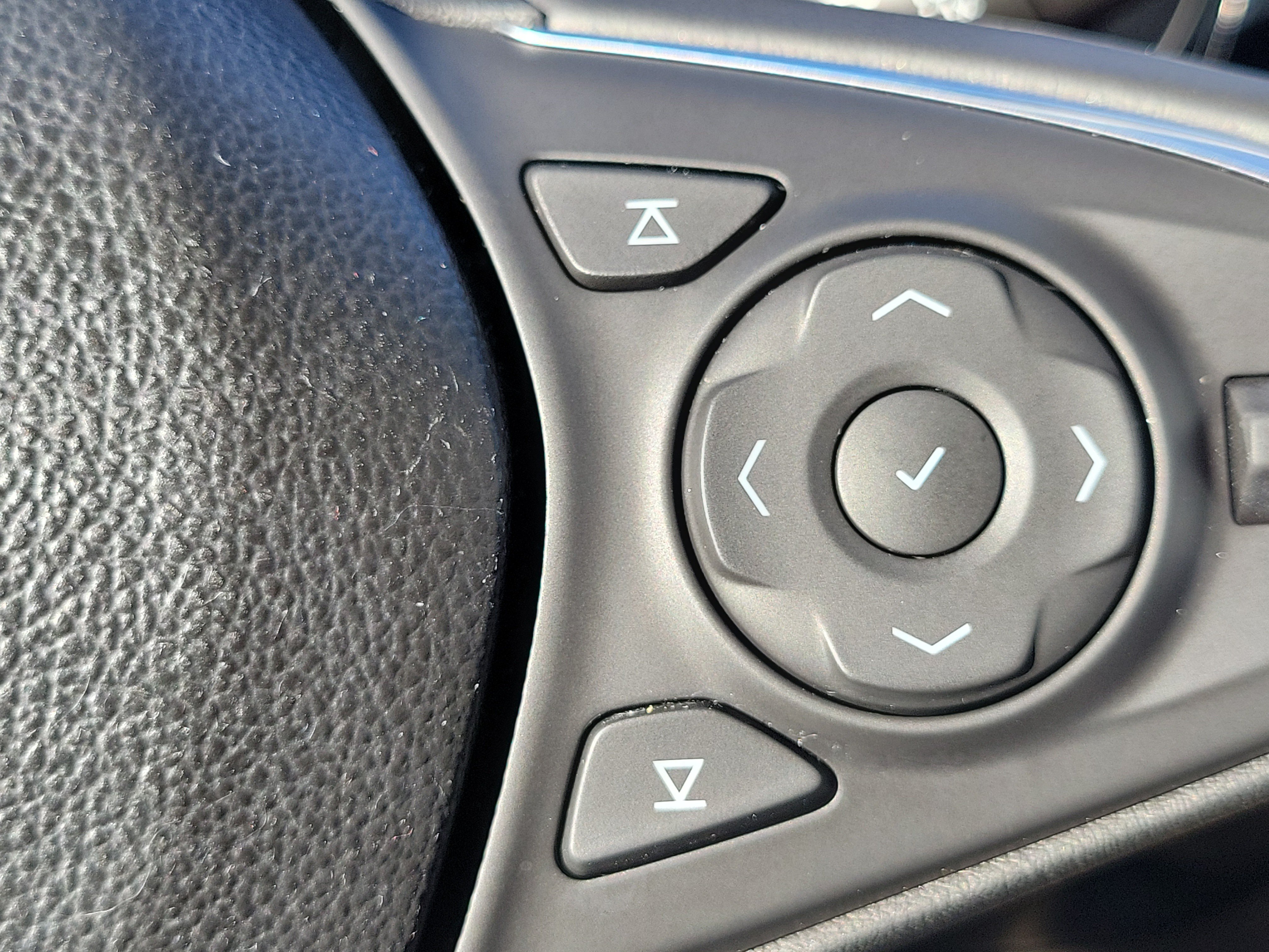 Used 2020 Buick Envision Preferred FWD image 20