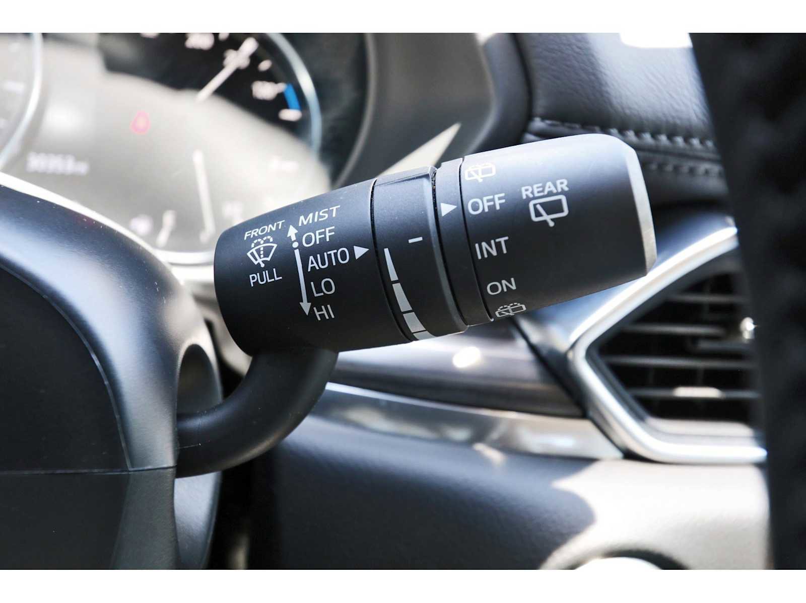 Used 2023 MAZDA CX-5 AWD 2.5 S w/ Premium Plus Pkg image 18