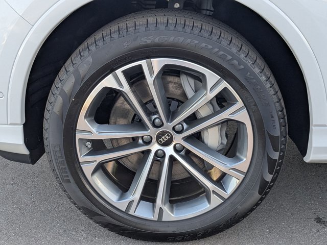 New 2026 Audi Q7 2.0T Premium image 9