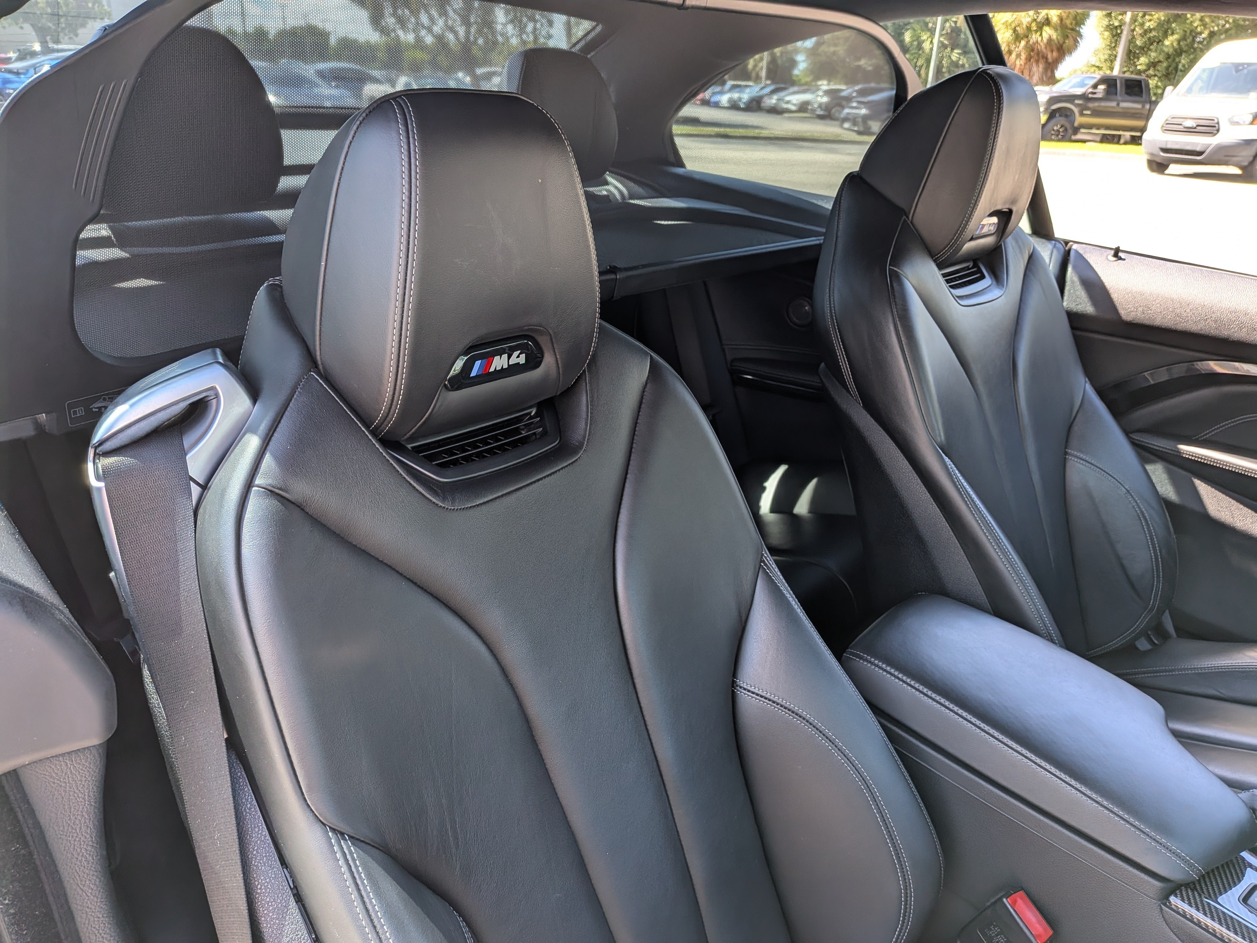 Used 2018 BMW M4 Convertible RWD image 14