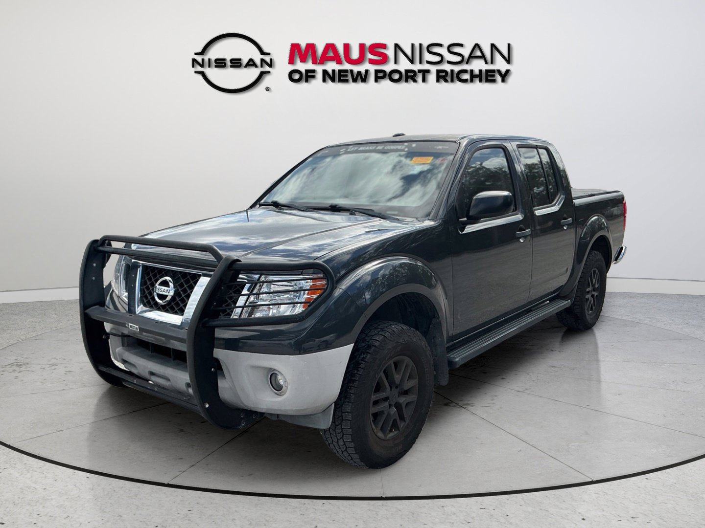 Used 2015 Nissan Frontier SV w/ SV Value Truck Package RWD image 4