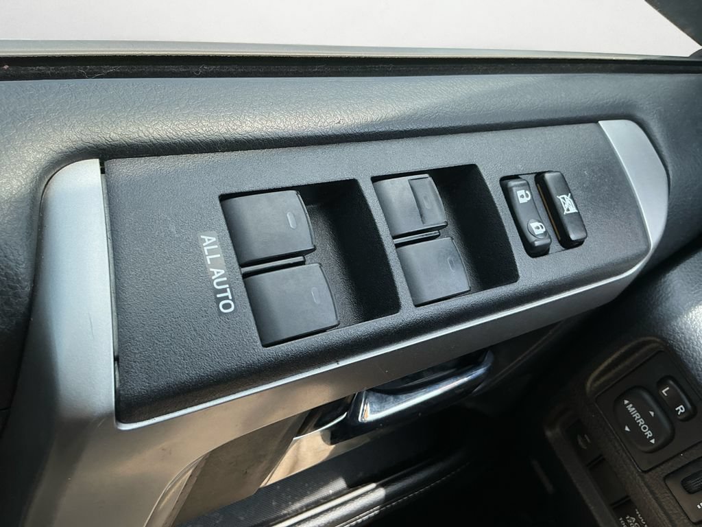 Used 2015 Toyota 4Runner SR5 Premium AWD/4WD image 23