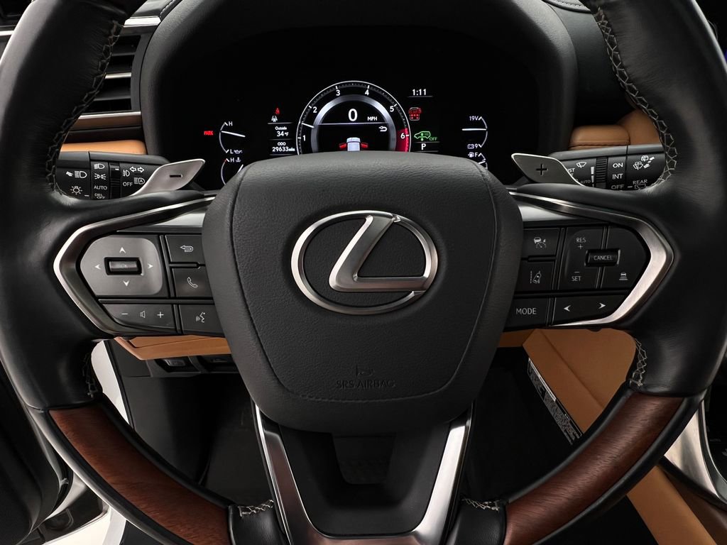 Certified 2024 Lexus LX 600 4WD w/ Luxury Package image 17