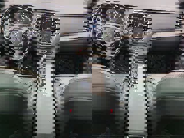 Used 2022 Volvo XC90 T6 Inscription w/ Advanced Package image 16