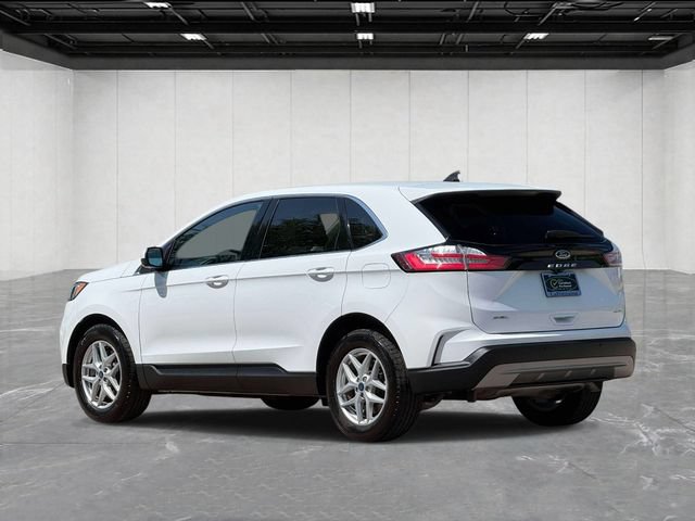 Used 2022 Ford Edge SEL w/ Convenience Package AWD/4WD image 3