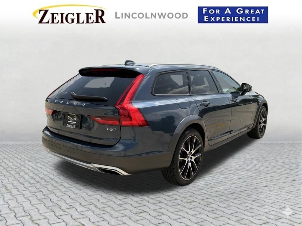 Used 2020 Volvo V90 T6 Cross Country w/ Protection Package AWD/4WD image 7
