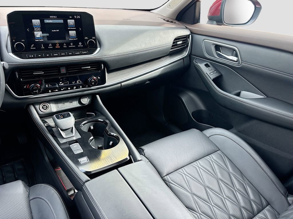 Used 2023 Nissan Rogue Platinum image 25