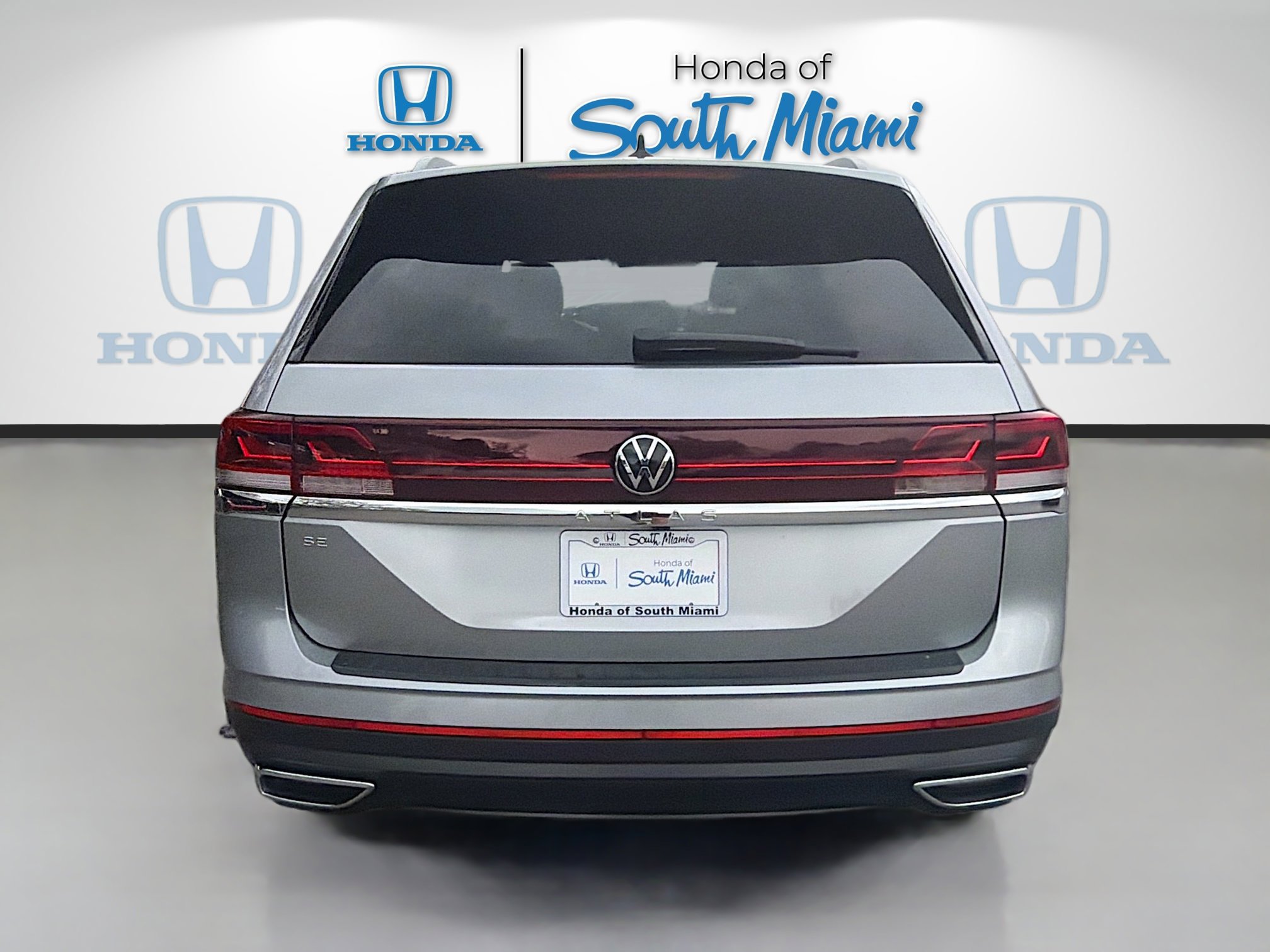 Used 2024 Volkswagen Atlas SE image 6