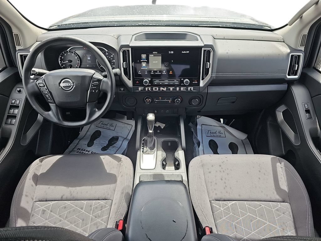 Used 2025 Nissan Frontier SV RWD image 13