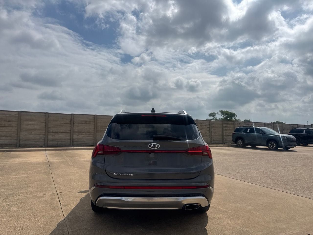 Used 2021 Hyundai Santa Fe Calligraphy w/ Cargo Package FWD image 18