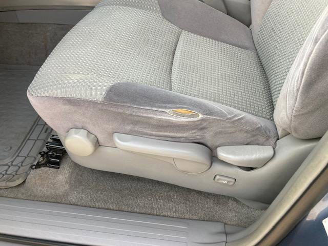 Used 2003 Toyota 4Runner SR5 AWD/4WD image 12