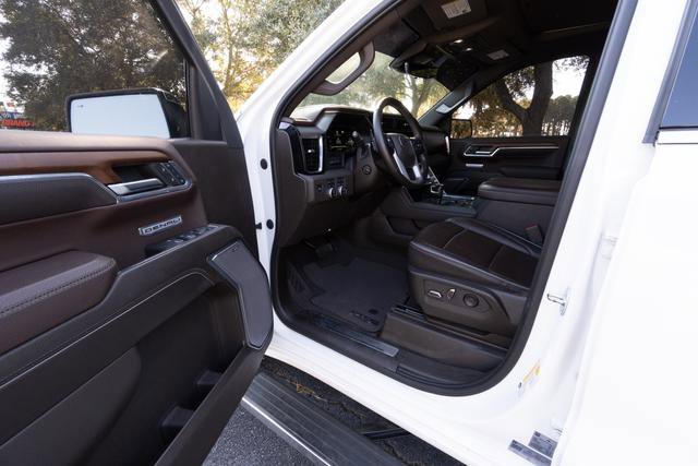 Used 2023 GMC Sierra 1500 Denali w/ Denali Reserve Package image 15
