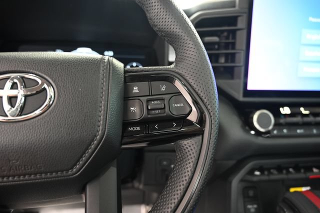 Used 2022 Toyota Tundra TRD Pro AWD/4WD image 30