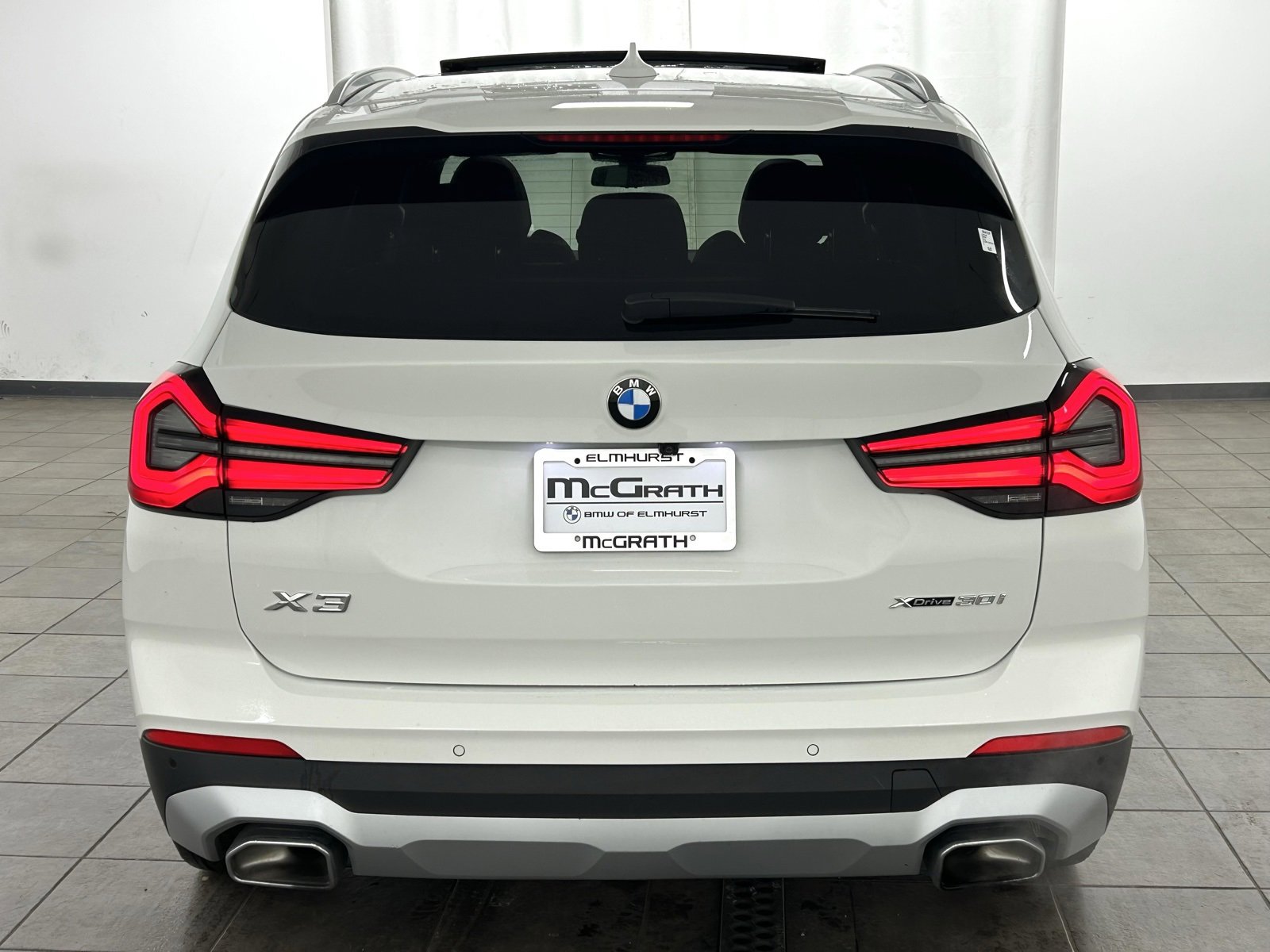 Used 2024 BMW X3 xDrive30i w/ Premium Package image 4