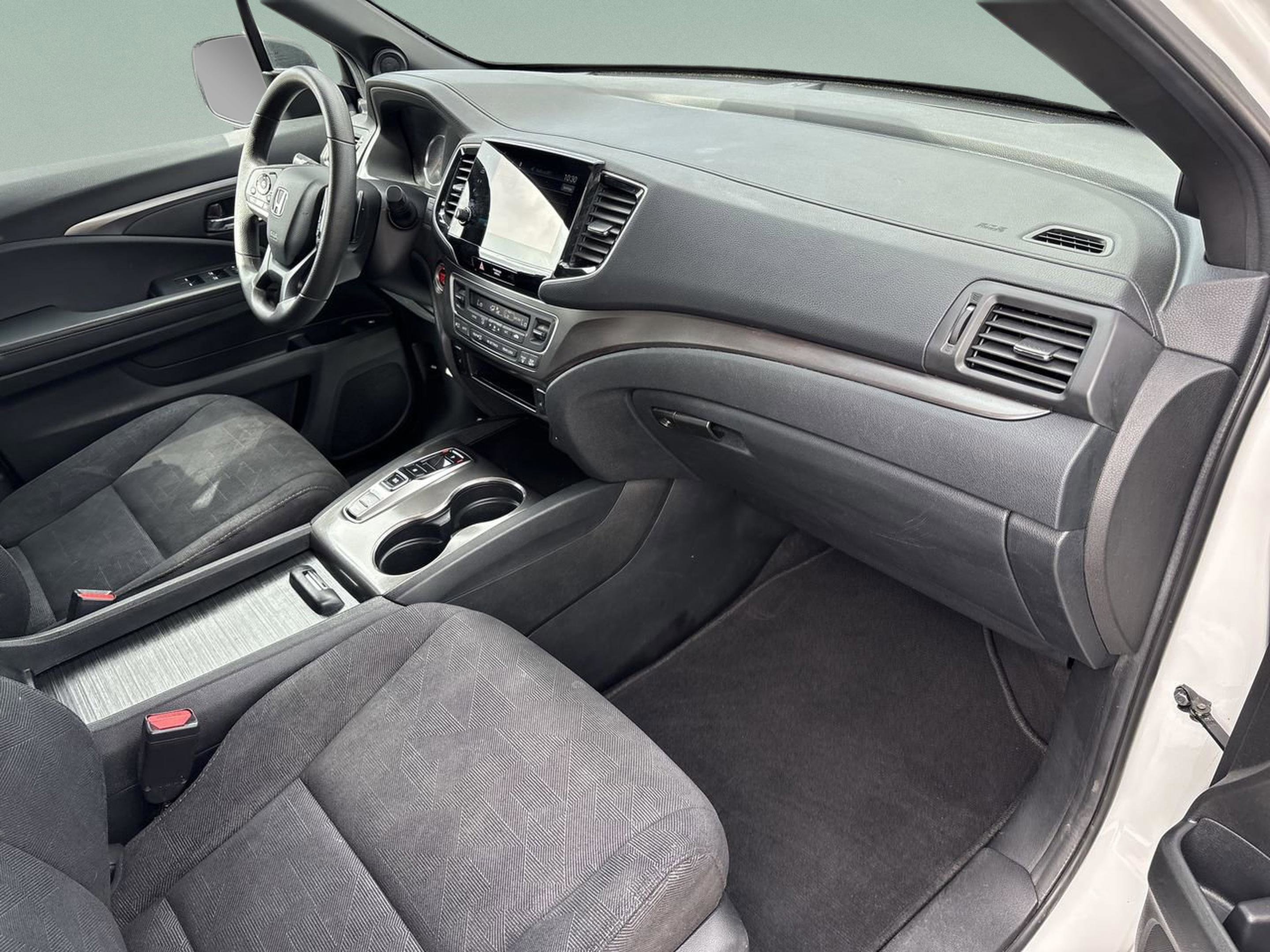 Used 2022 Honda Pilot Sport image 21