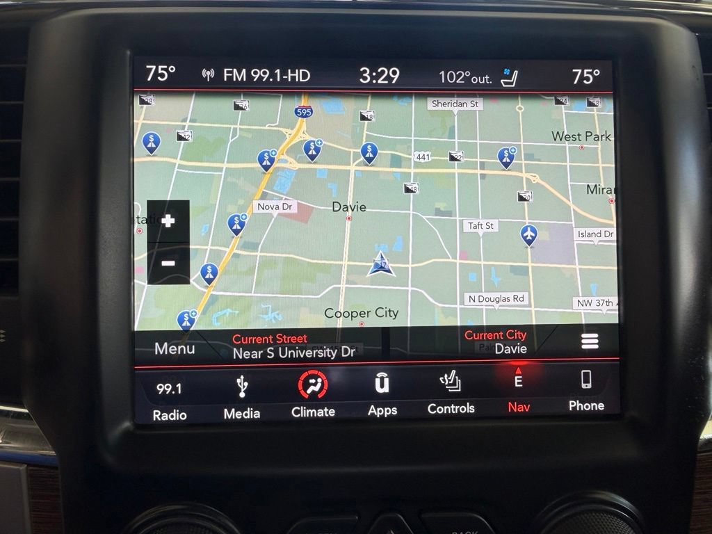 Used 2018 RAM 3500 Laramie RWD image 11