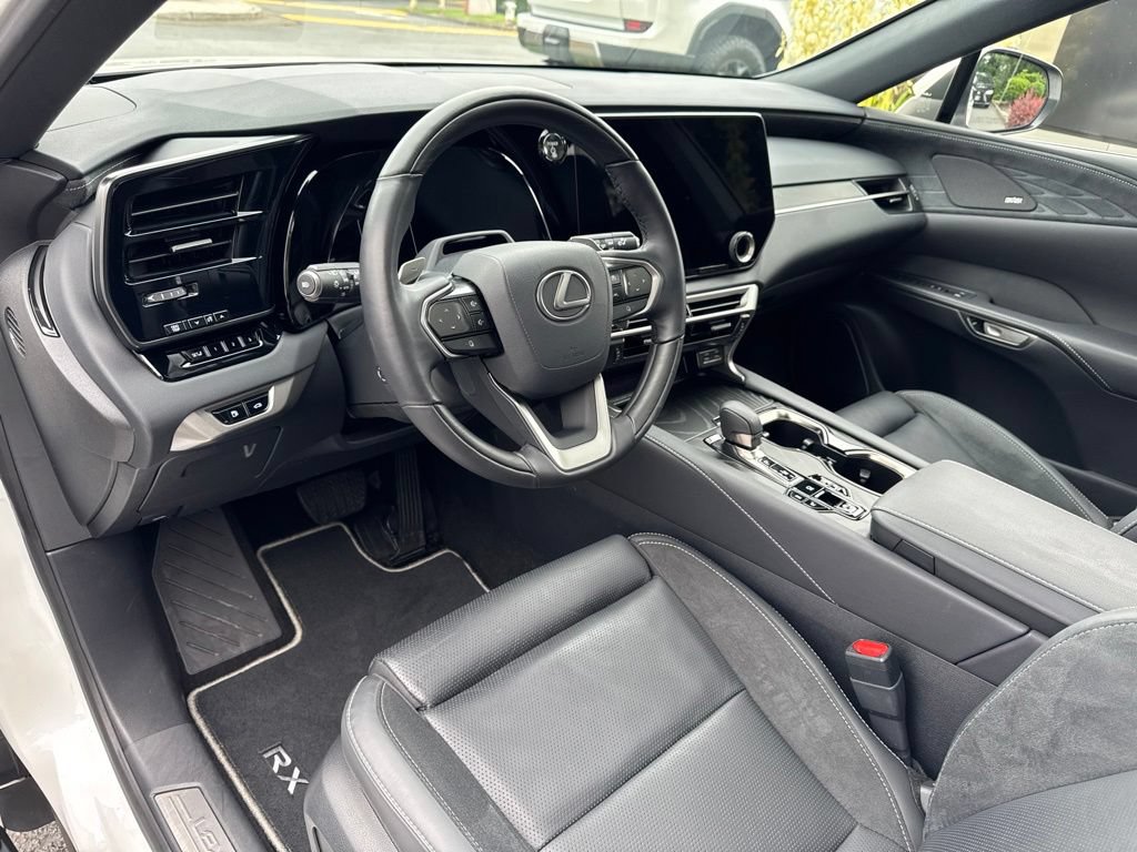 Certified 2025 Lexus RX 450h AWD w/ Luxury Package image 12