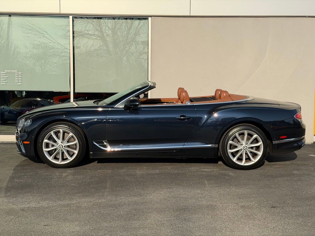 Used 2020 Bentley Continental GT image 4