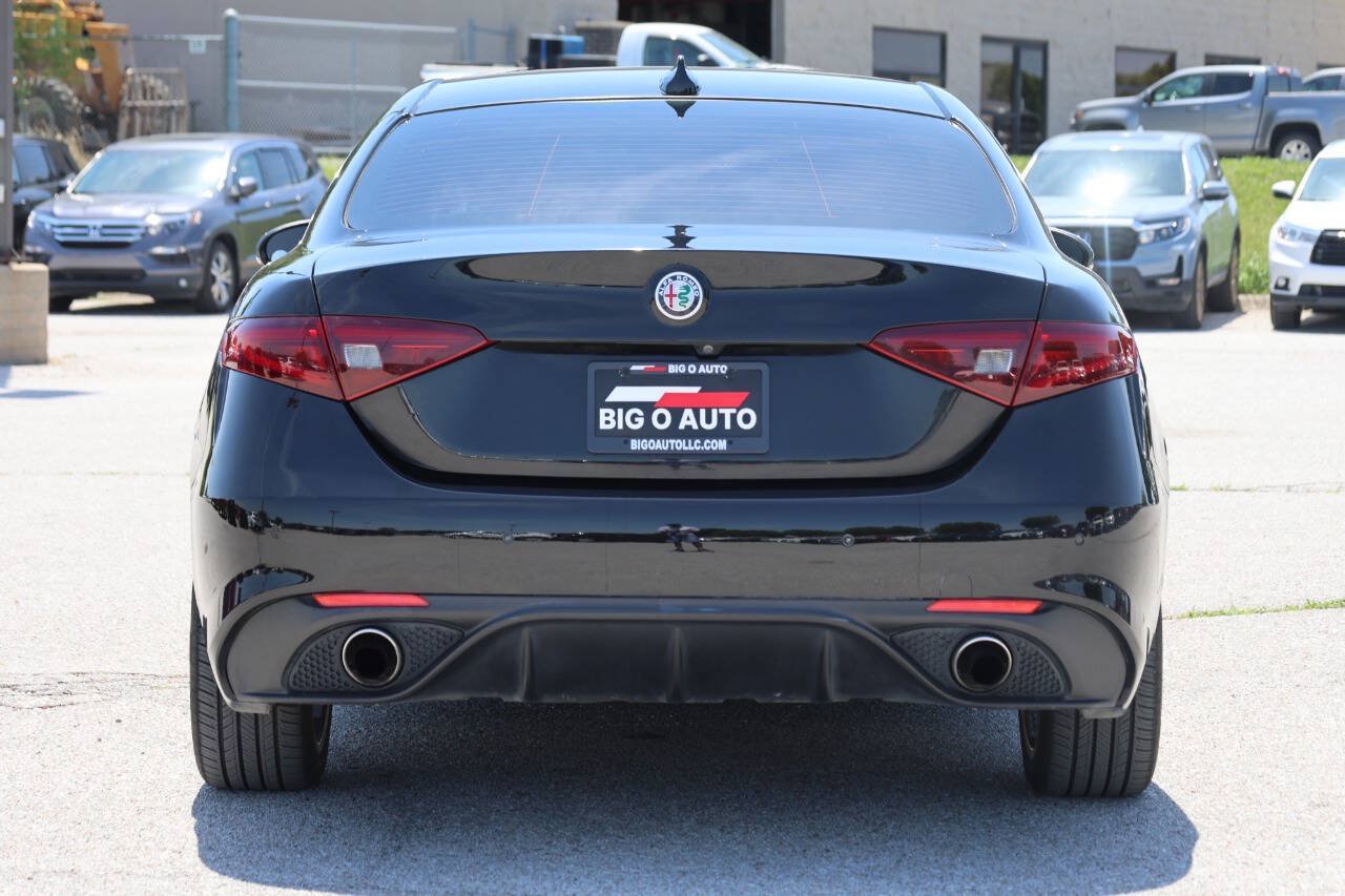 Used 2020 Alfa Romeo Giulia AWD w/ Cold Weather Package image 10