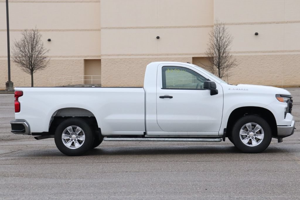 Used 2025 Chevrolet Silverado 1500 W/T RWD image 10