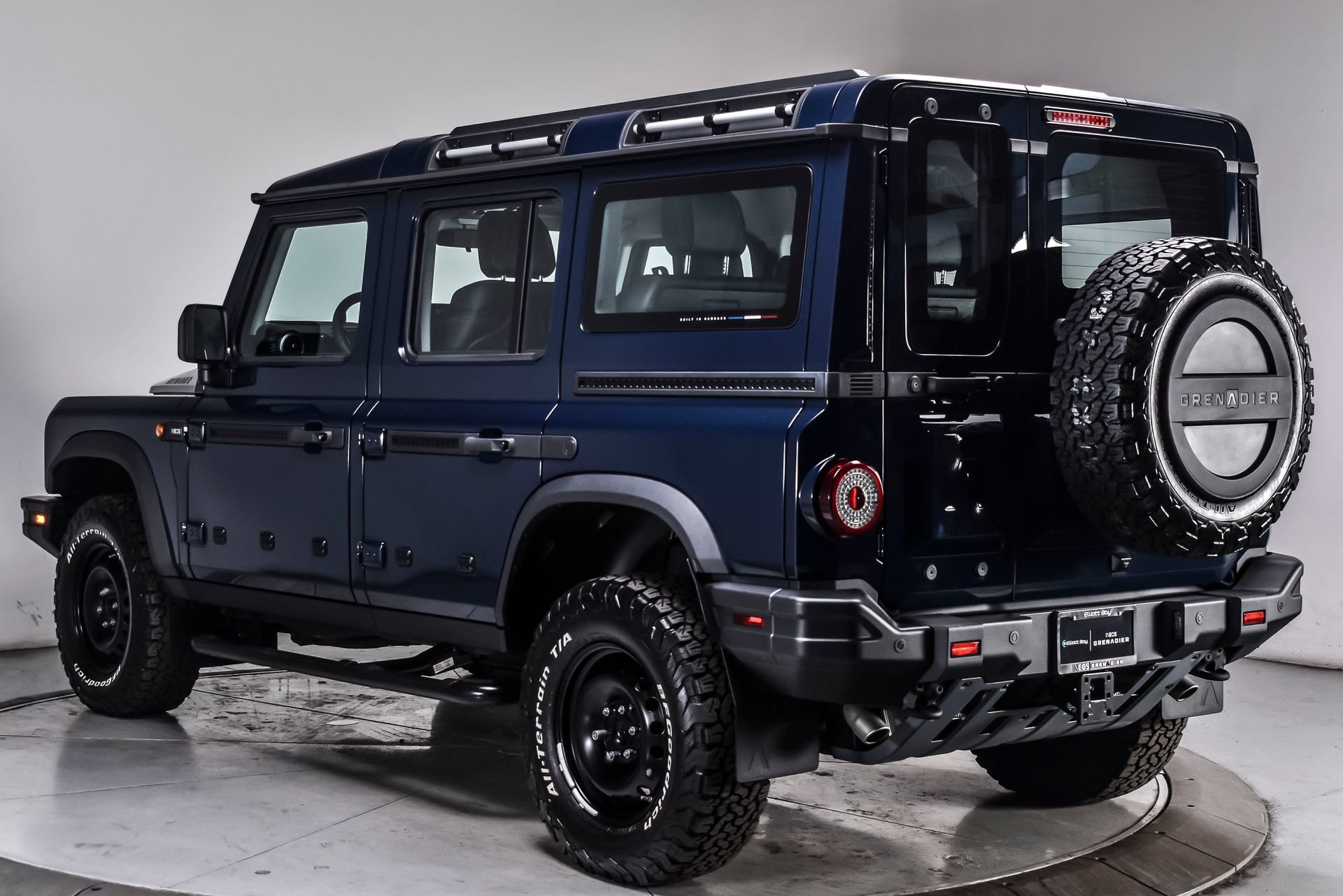 Used 2025 INEOS Grenadier Station Wagon AWD/4WD image 3